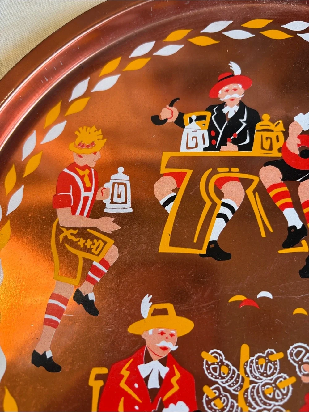 EUC VINTAGE metal serving tray featuring a Bavarian, Alpine, or Pennsylvania Dut